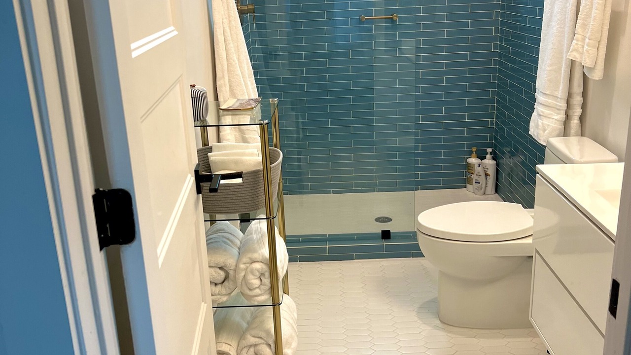 Photo of Bathroom in William's Town
