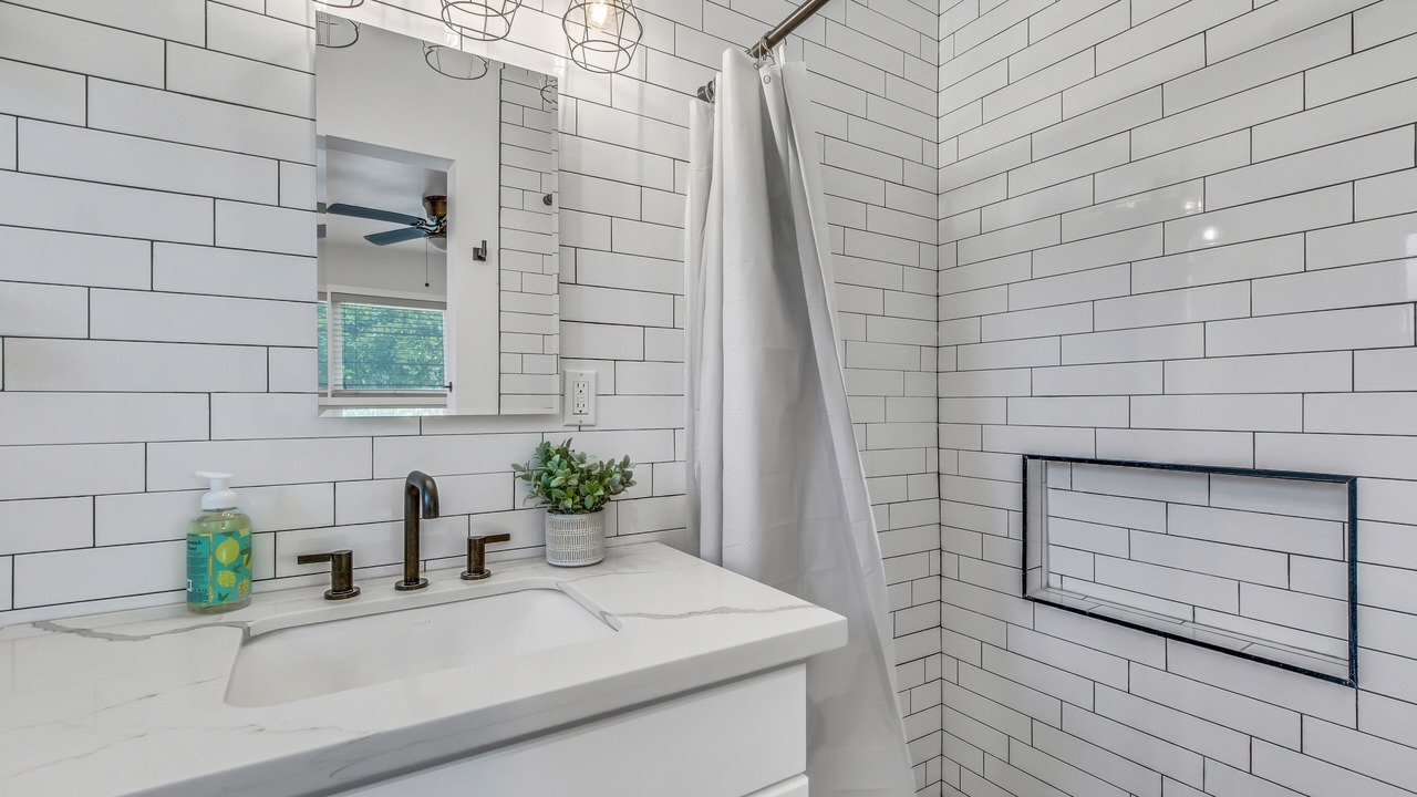 Photo of Bathroom in Ontario