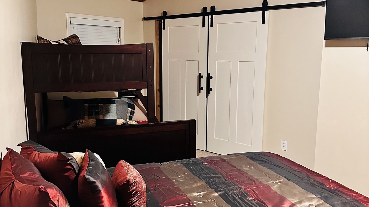 Photo of Bedroom in Wetumpka