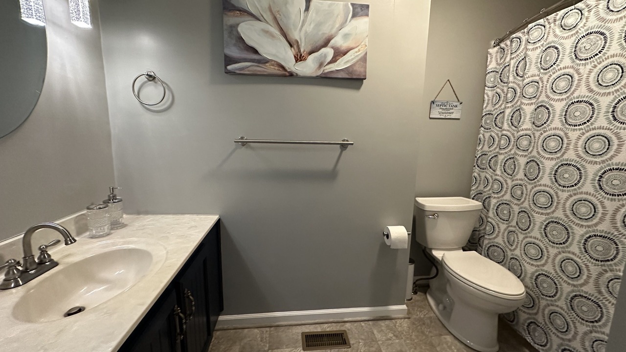 Photo of Bathroom in Wise