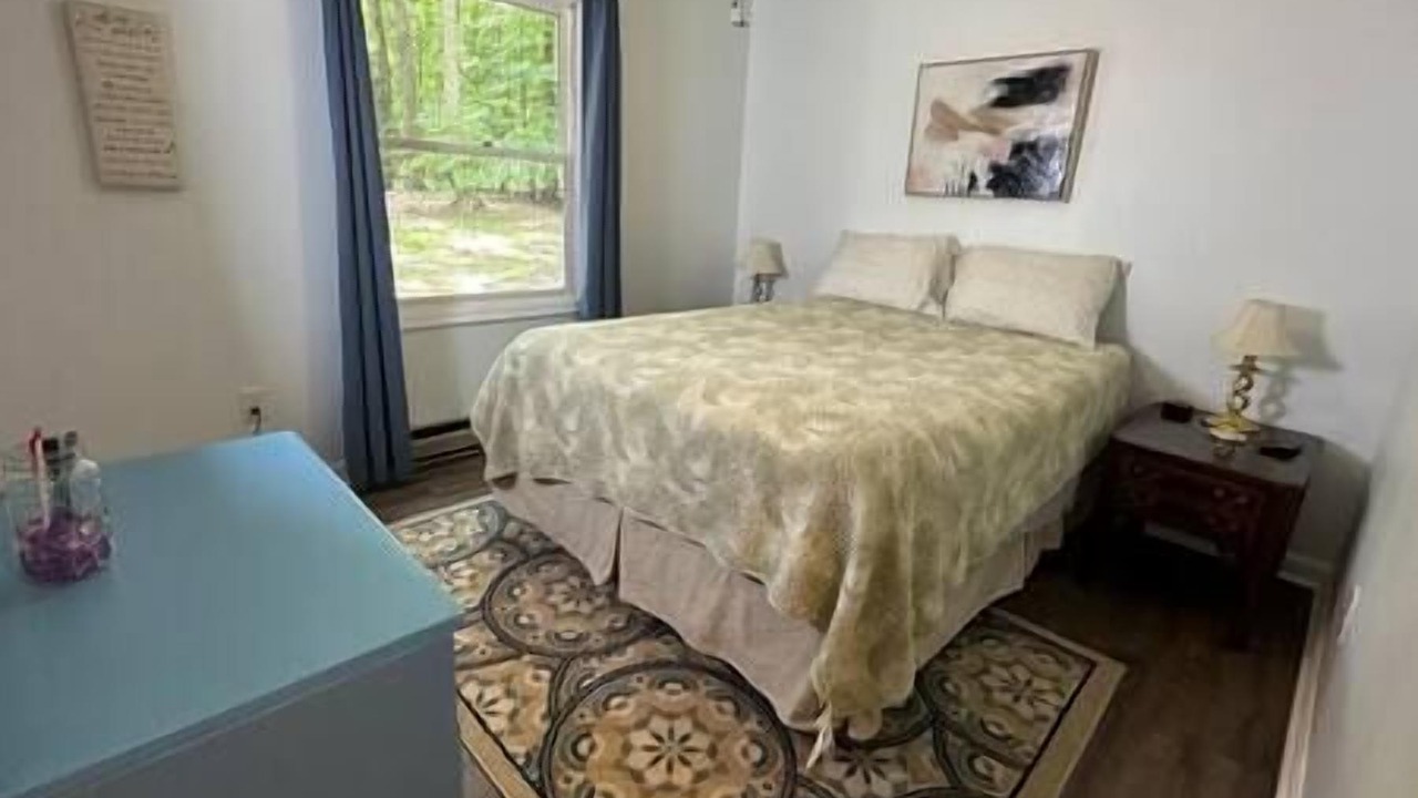 Photo of Bedroom in Wise