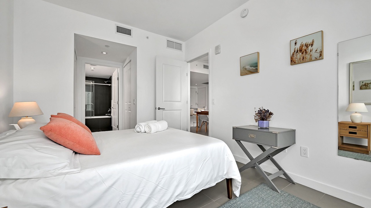 Photo of Bedroom in Town Square