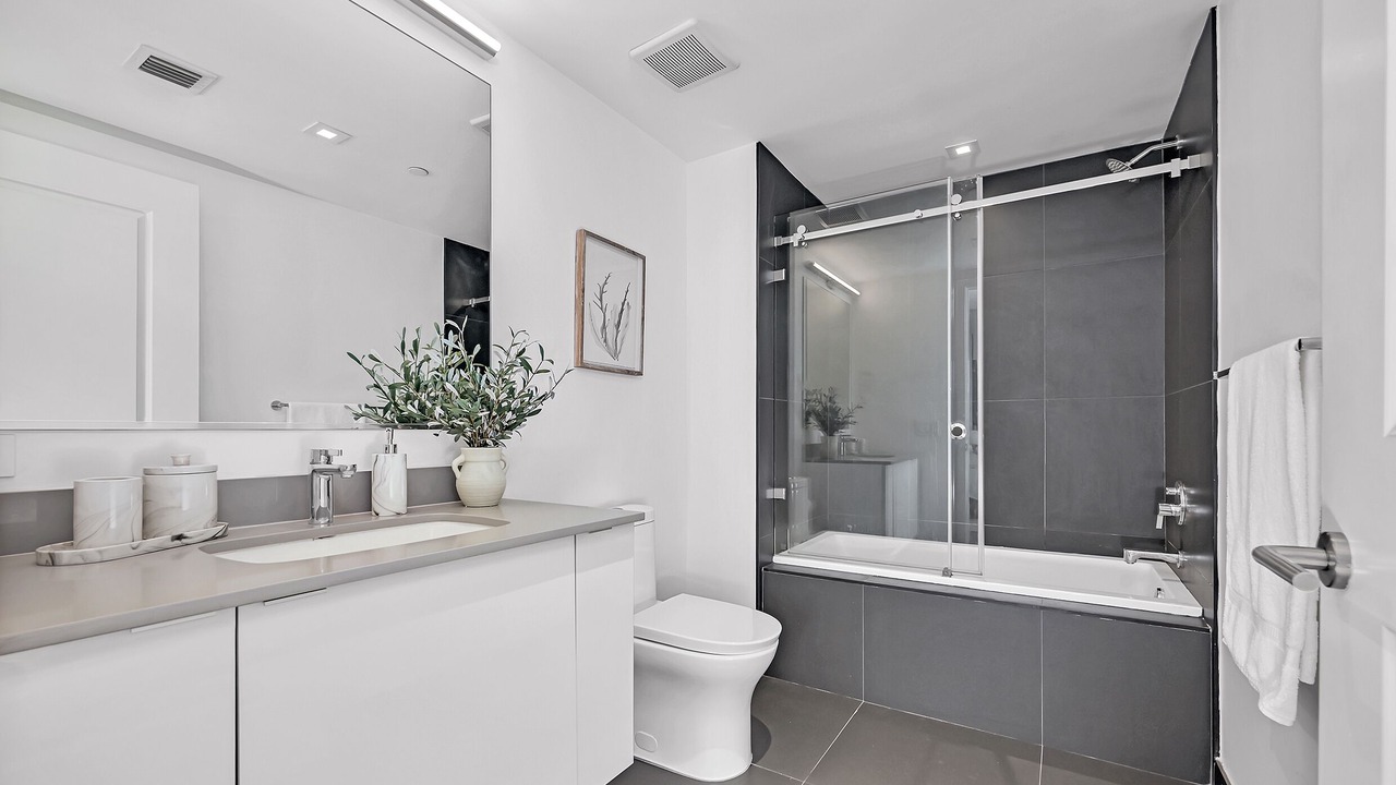 Photo of Bathroom in Town Square