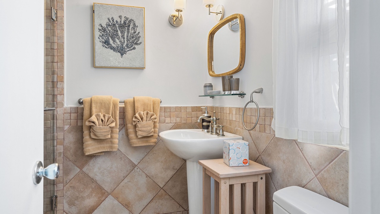 Photo of Bathroom in Gambier