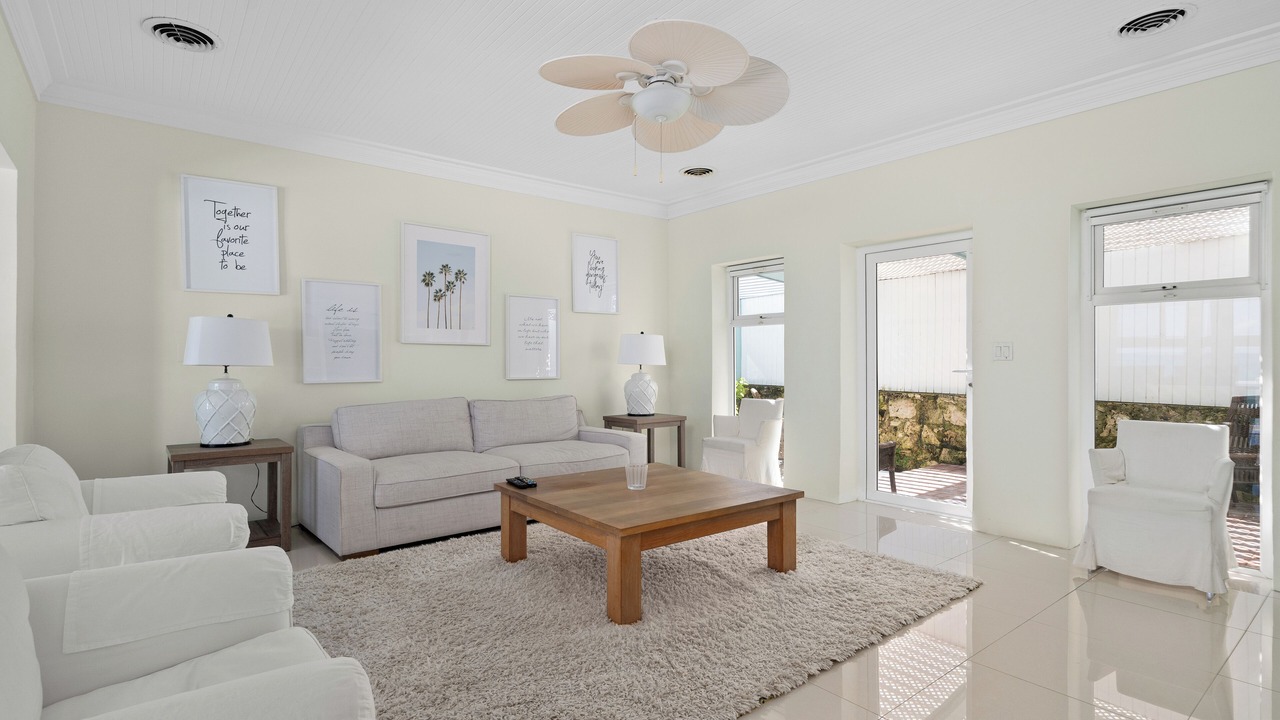 Photo of Livingroom in Gambier