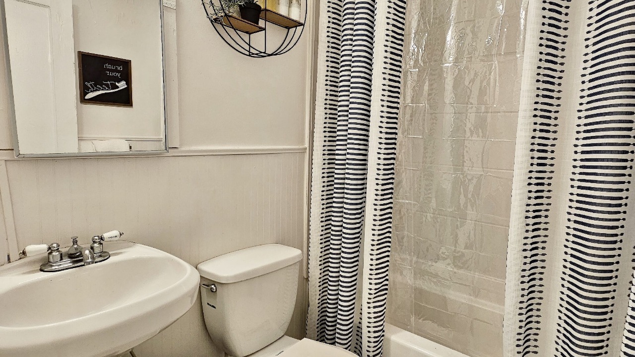 Photo of Bathroom in Vollintine-Evergreen