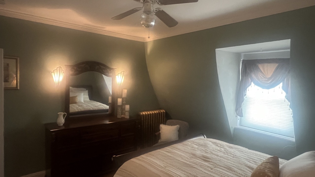 Photo of Bedroom in Poughkeepsie