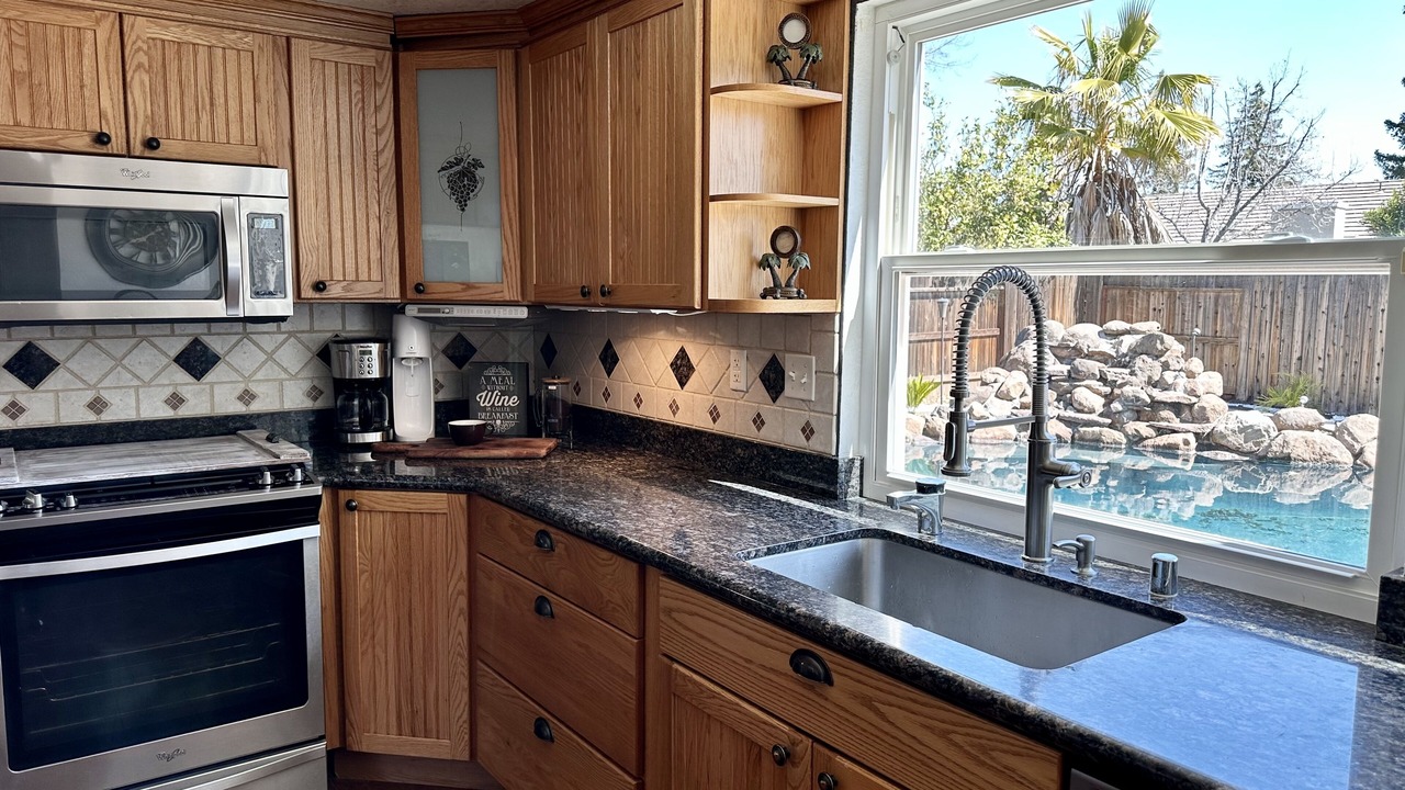 Photo of Kitchen in Nut Tree
