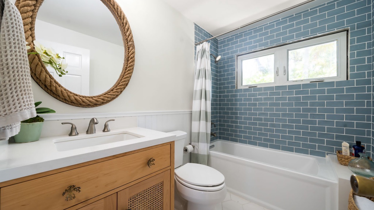 Photo of Bathroom in Gambier