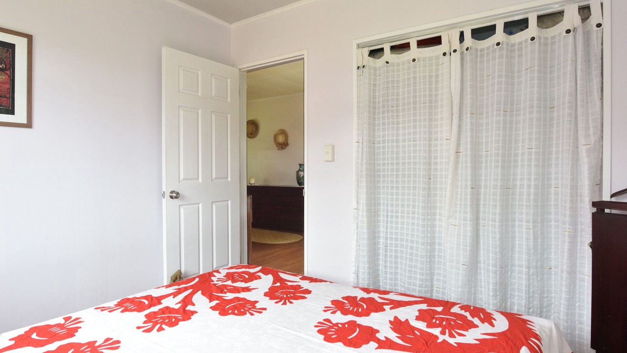 Photo of Bedroom in Afaahiti