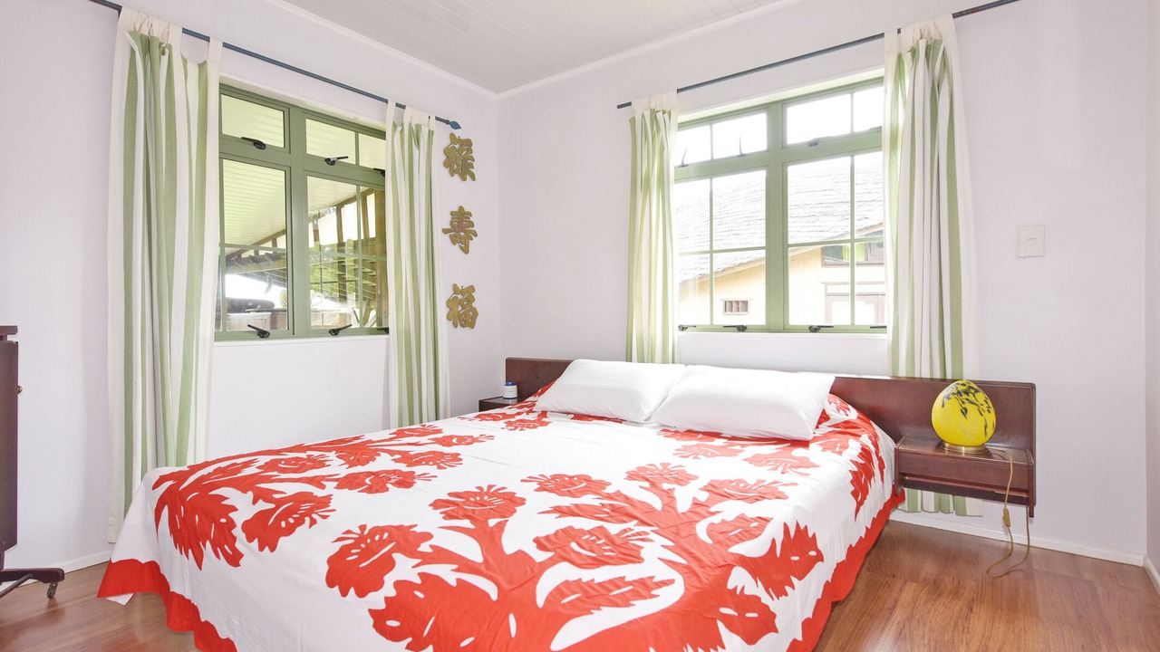 Photo of Bedroom in Afaahiti