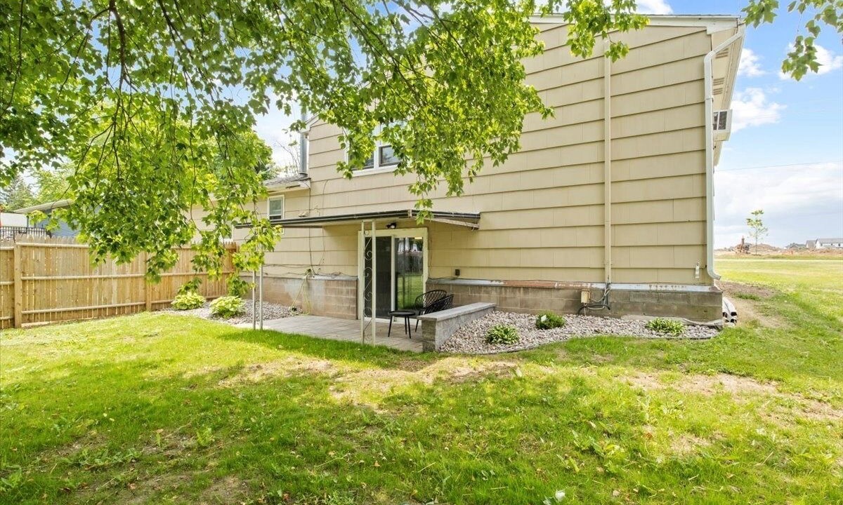 Photo of Outdoor in Farmington
