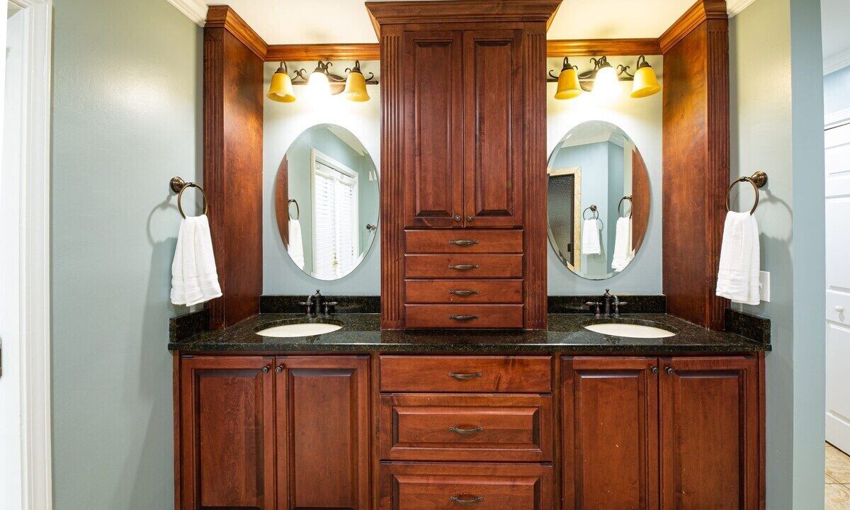 Photo of Bathroom in Northport