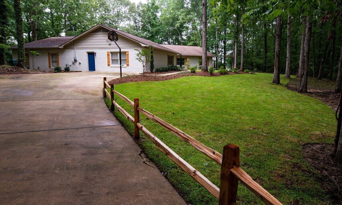 Photo of Outdoor in Northport