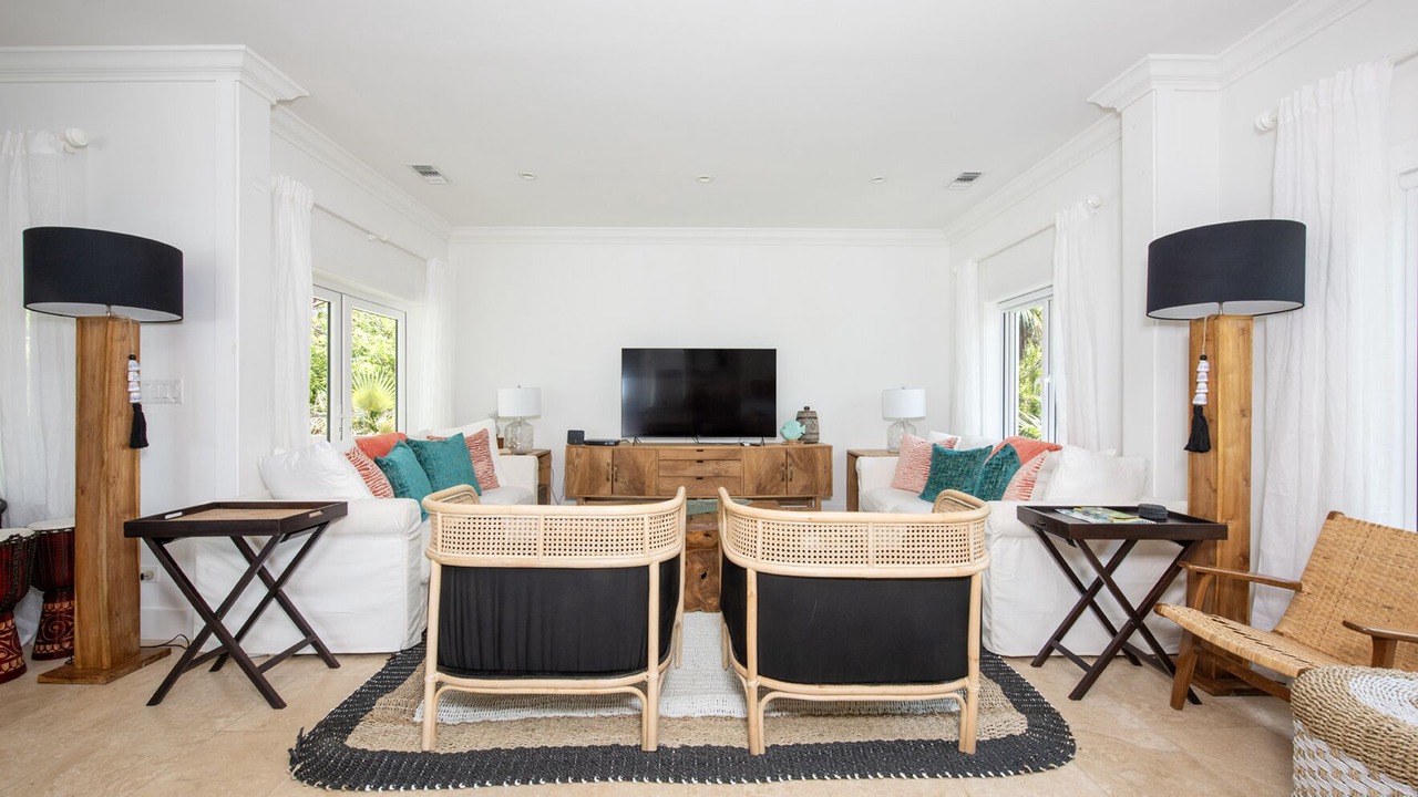 Photo of Bedroom in Savannah Sound