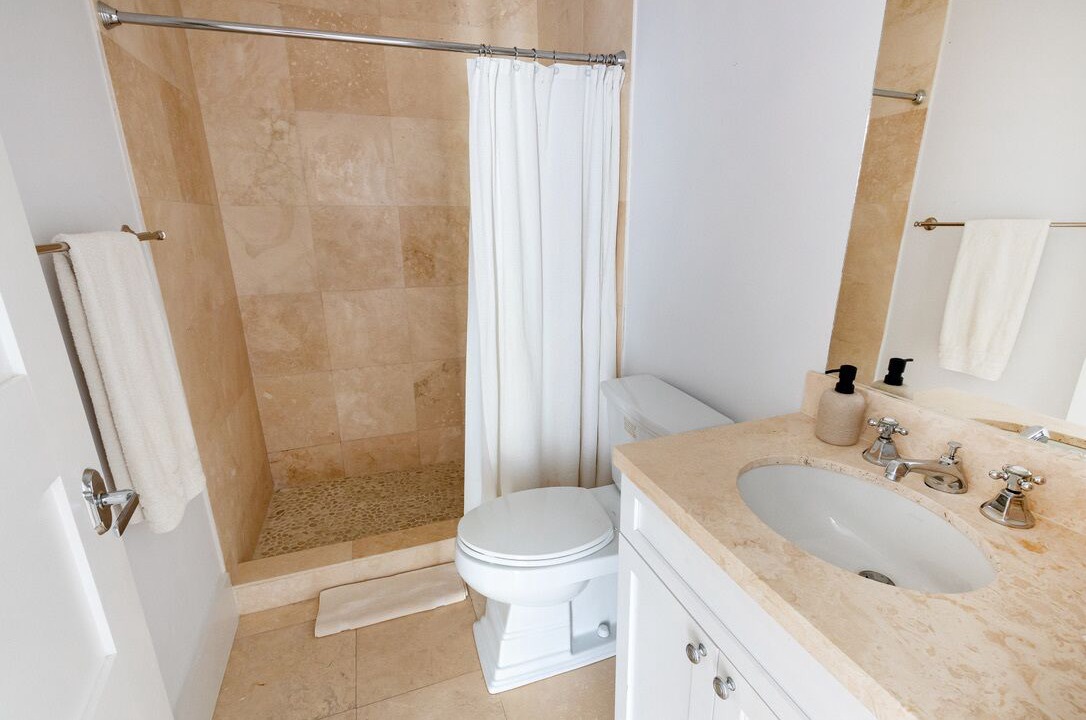 Photo of Bathroom in Dunmore Town