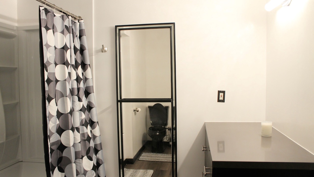 Photo of Bathroom in Sunset Junction