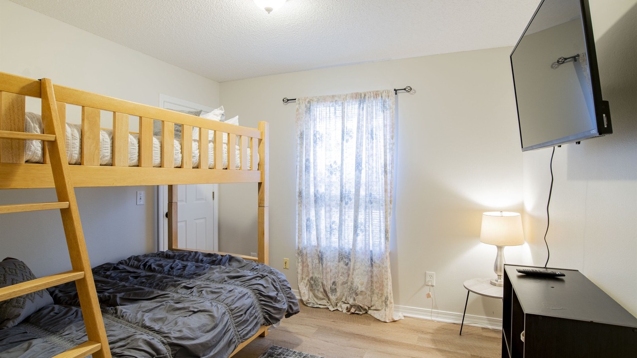 Photo of Bedroom in Northwest Pensacola