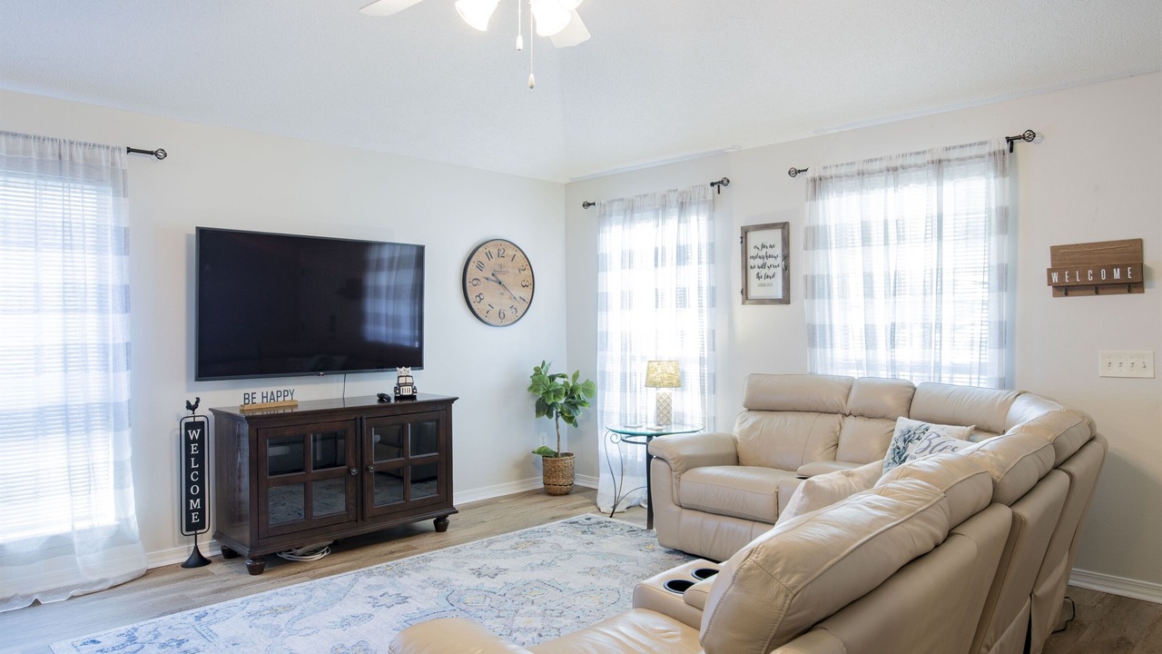 Photo of Bedroom in Northwest Pensacola