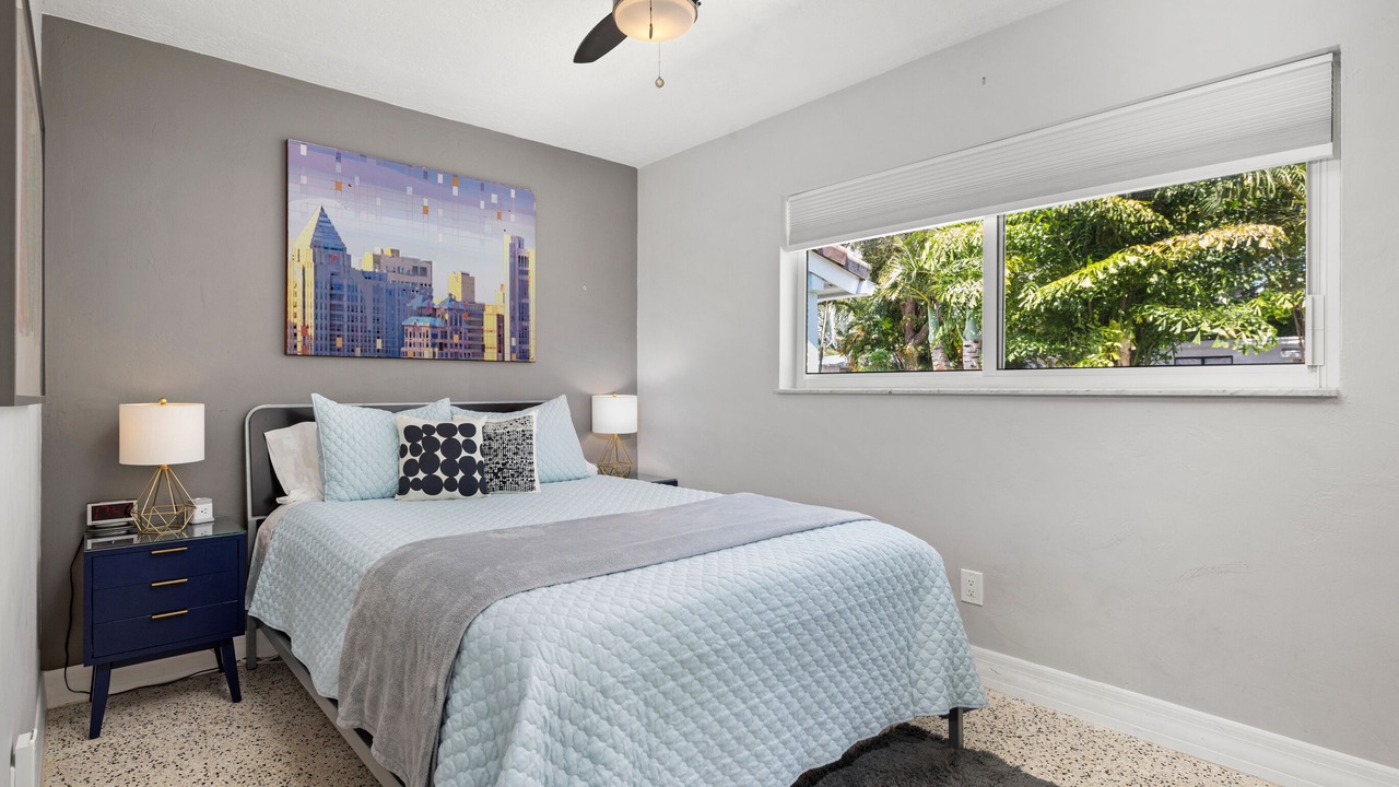 Photo of Bedroom in Wilton Manors