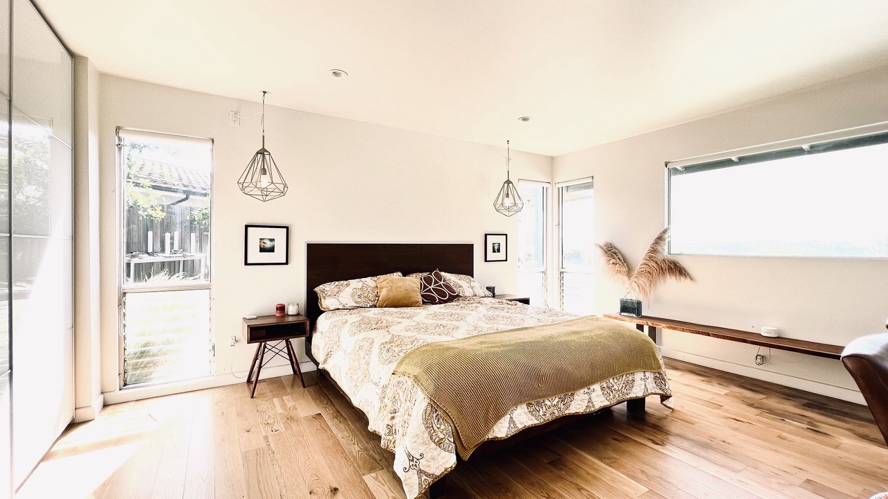 Photo of Bedroom in Calabasas