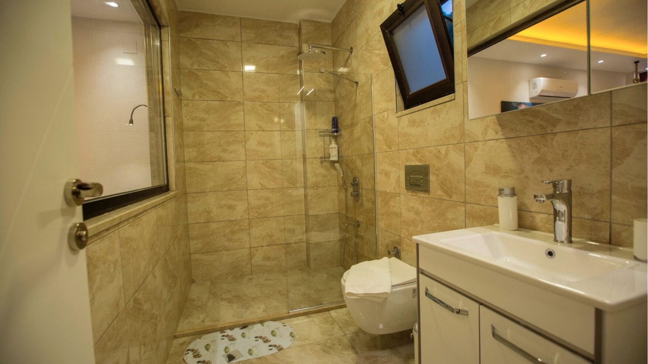Photo of Bathroom in Sarıbelen