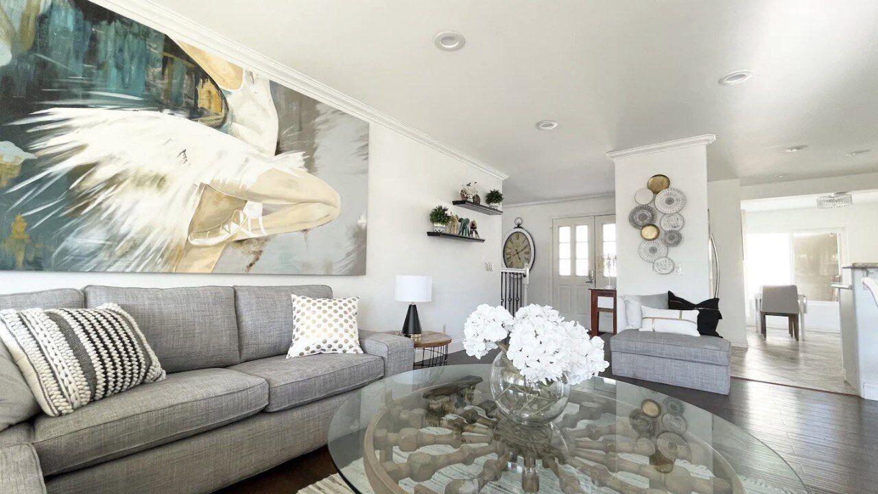 Photo of Livingroom in Laguna Hills
