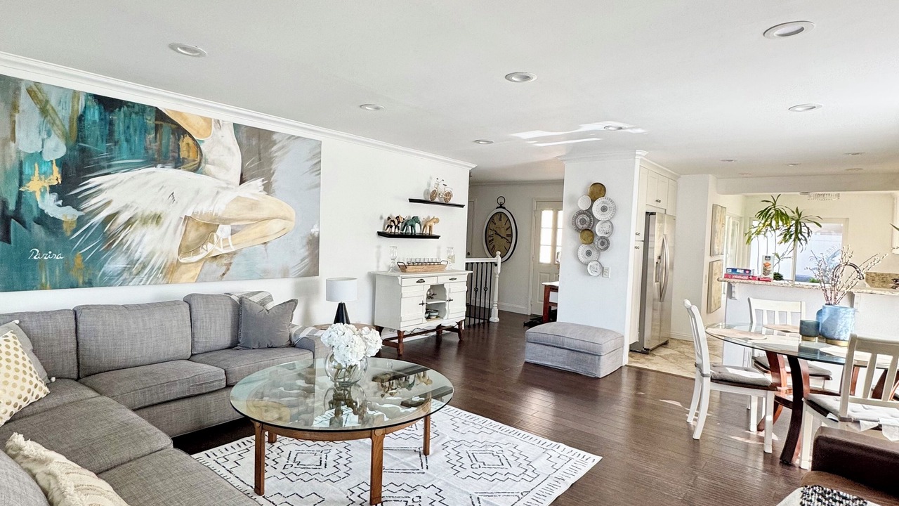 Photo of Livingroom in Laguna Hills
