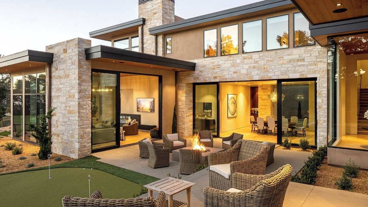 Photo of Patio Balcony in Del Monte Forest
