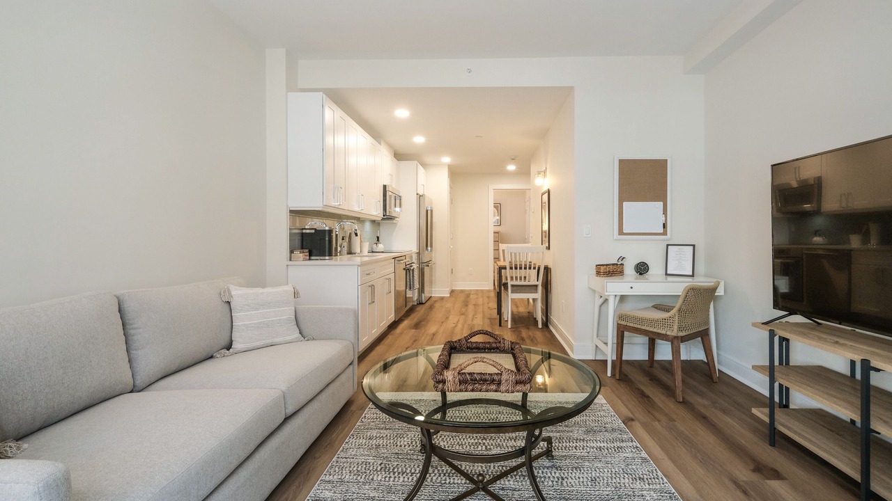 Photo of Livingroom in Harrison