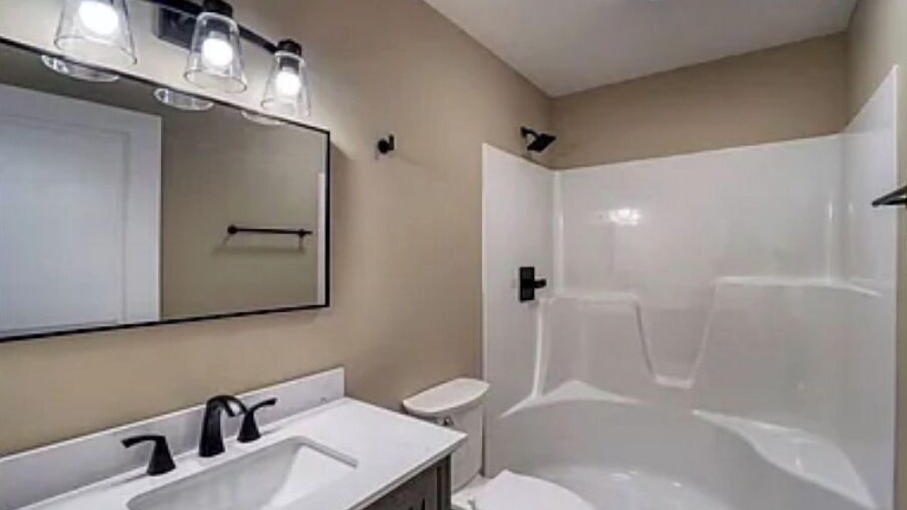 Photo of Bathroom in Todd