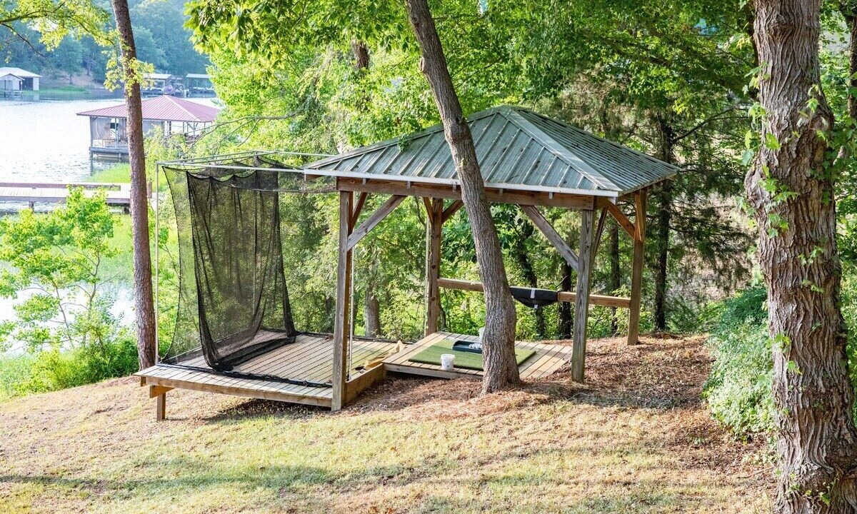 Photo of Outdoor in Northport