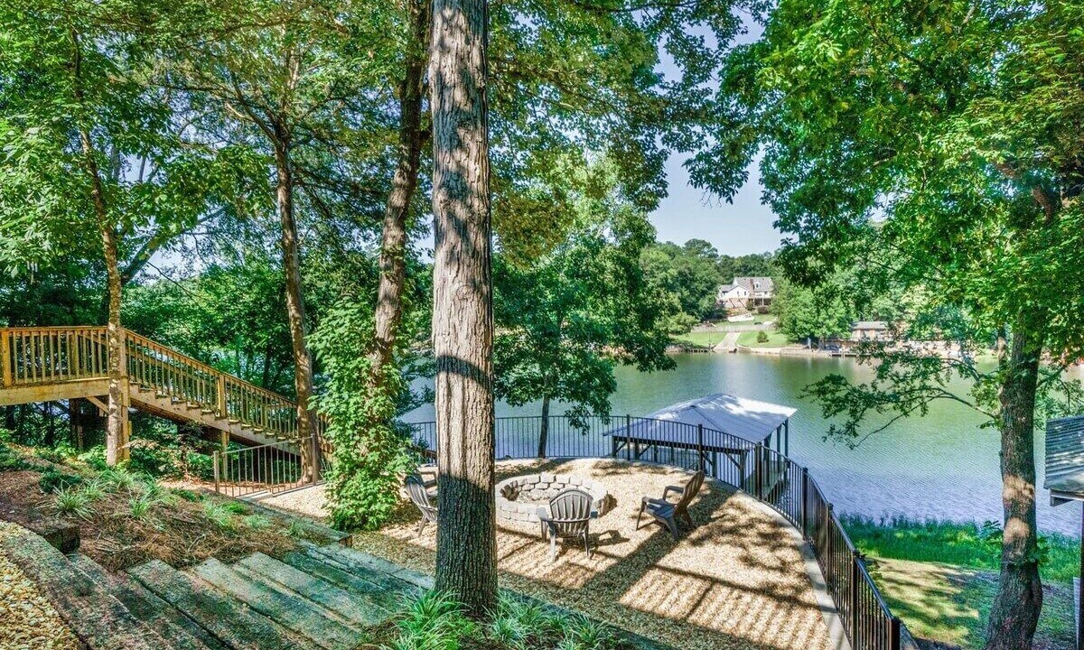 Photo of Patio Balcony in Northport
