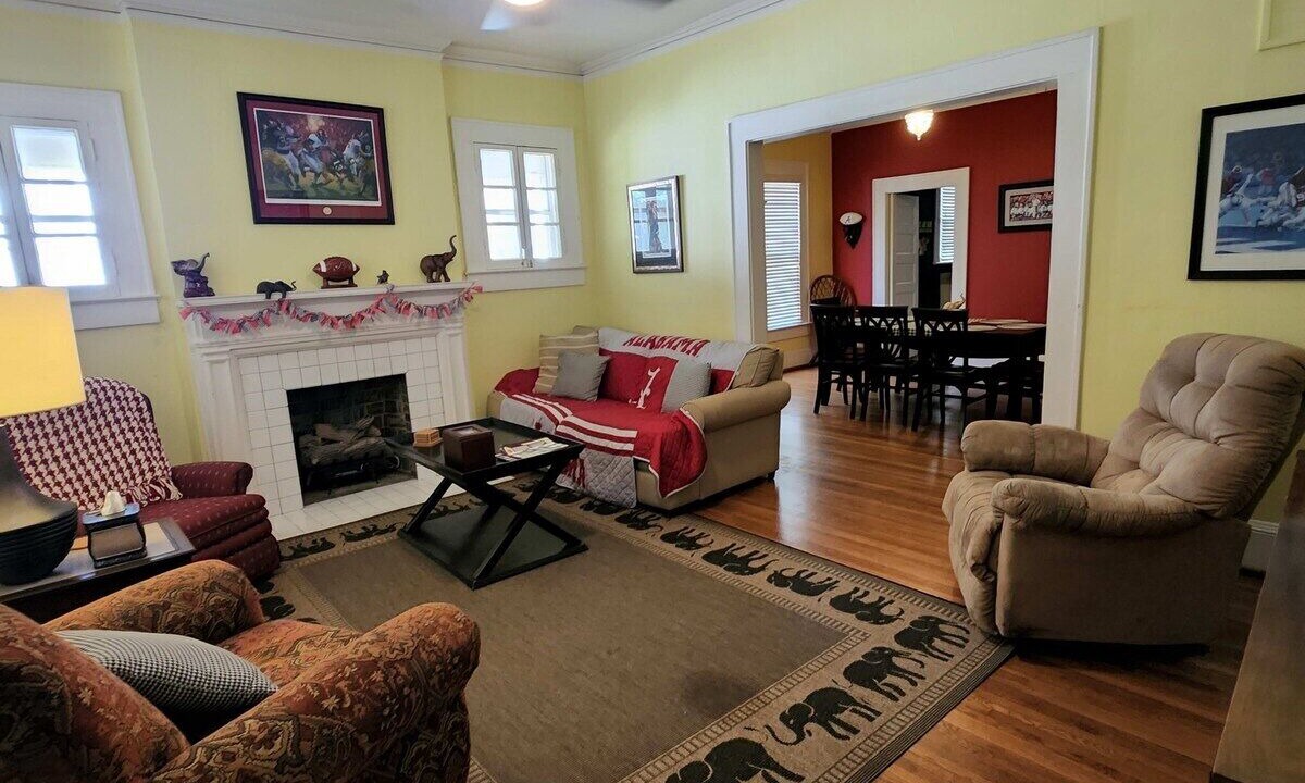 Photo of Livingroom in Tuscaloosa