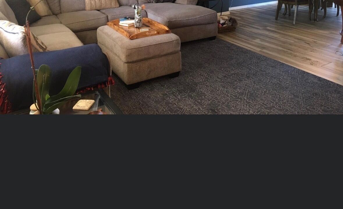 Photo of Livingroom in Lake Erie Beach