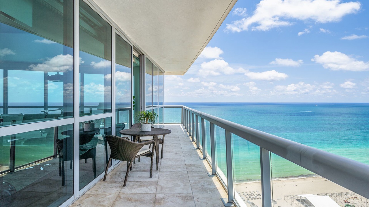 Photo of Patio Balcony in City Center