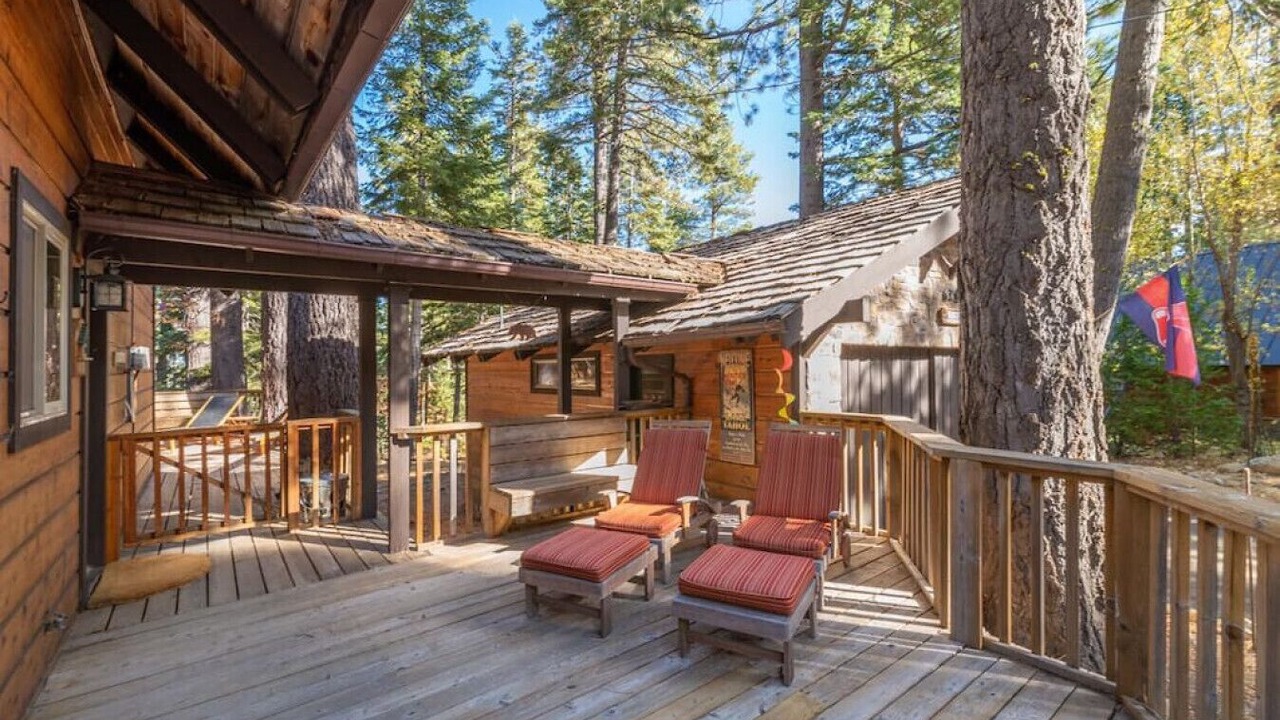 Photo of Patio Balcony in Chamberlands