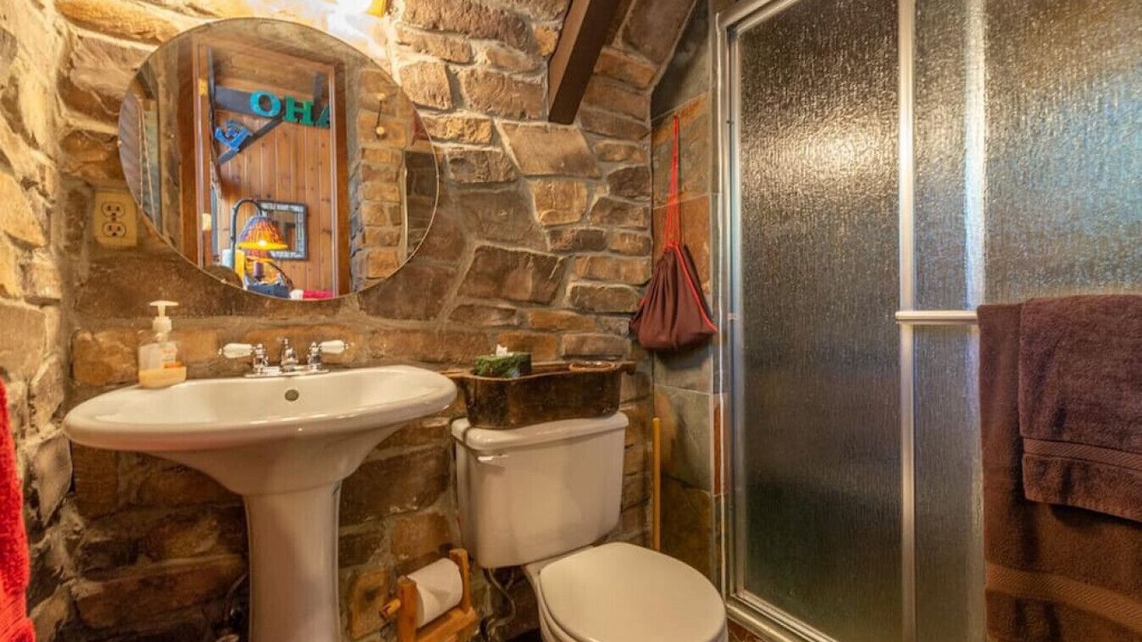 Photo of Bathroom in Chamberlands
