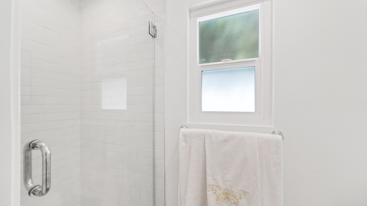 Photo of Bathroom in Balboa Island