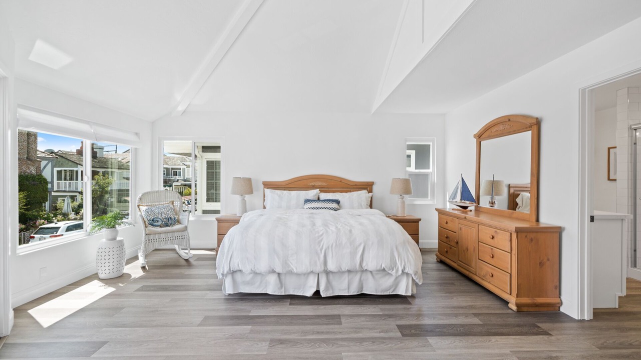 Photo of Bedroom in Balboa Island