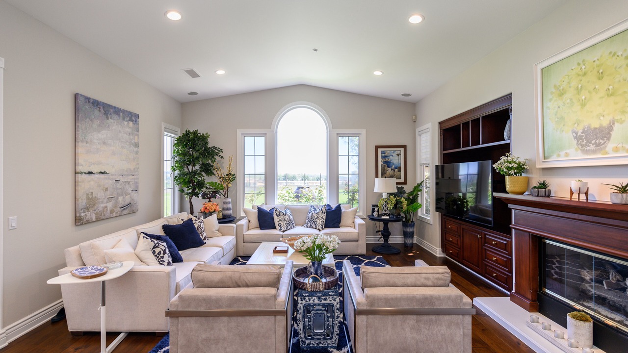 Photo of Livingroom in Newport Coast