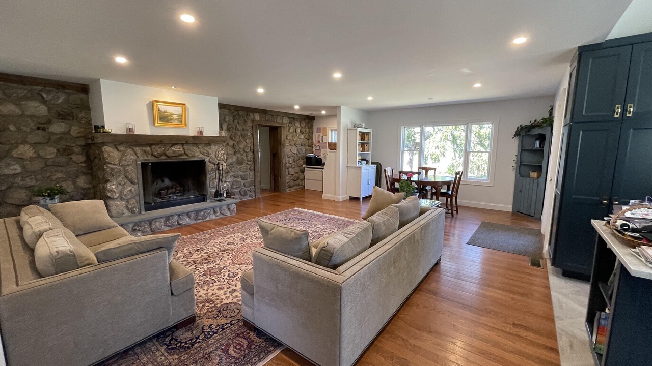 Photo of Livingroom in Garrison