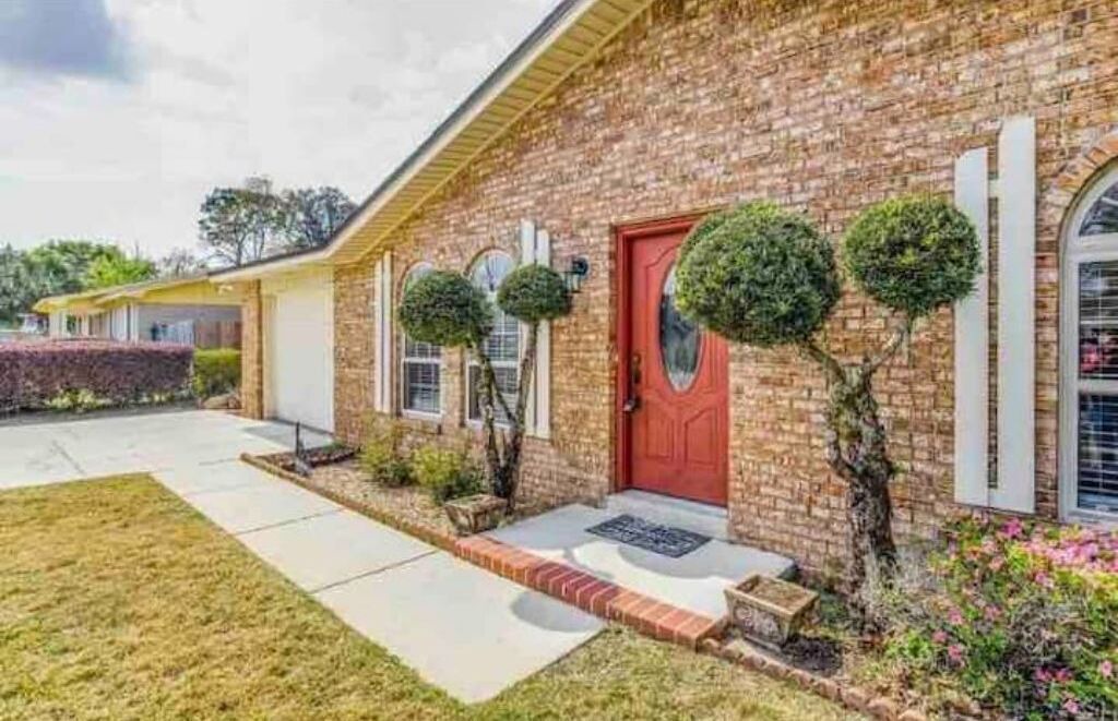 Photo of Outdoor in Scenic Heights