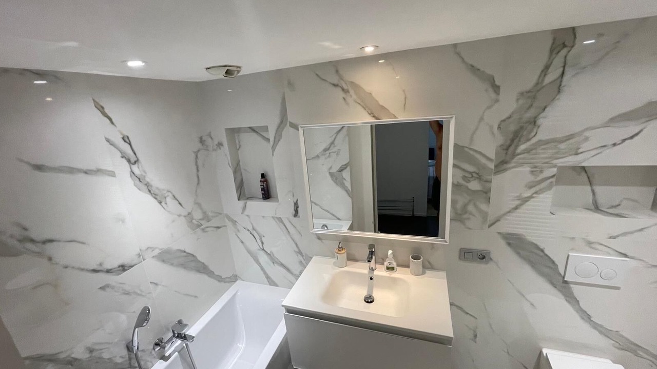 Photo of Bathroom in Quartier du Port