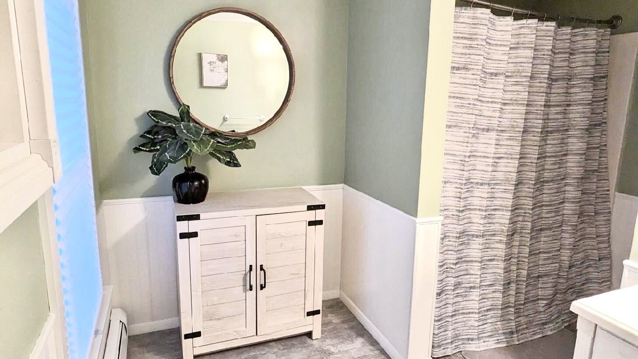 Photo of Bathroom in Seneca Falls