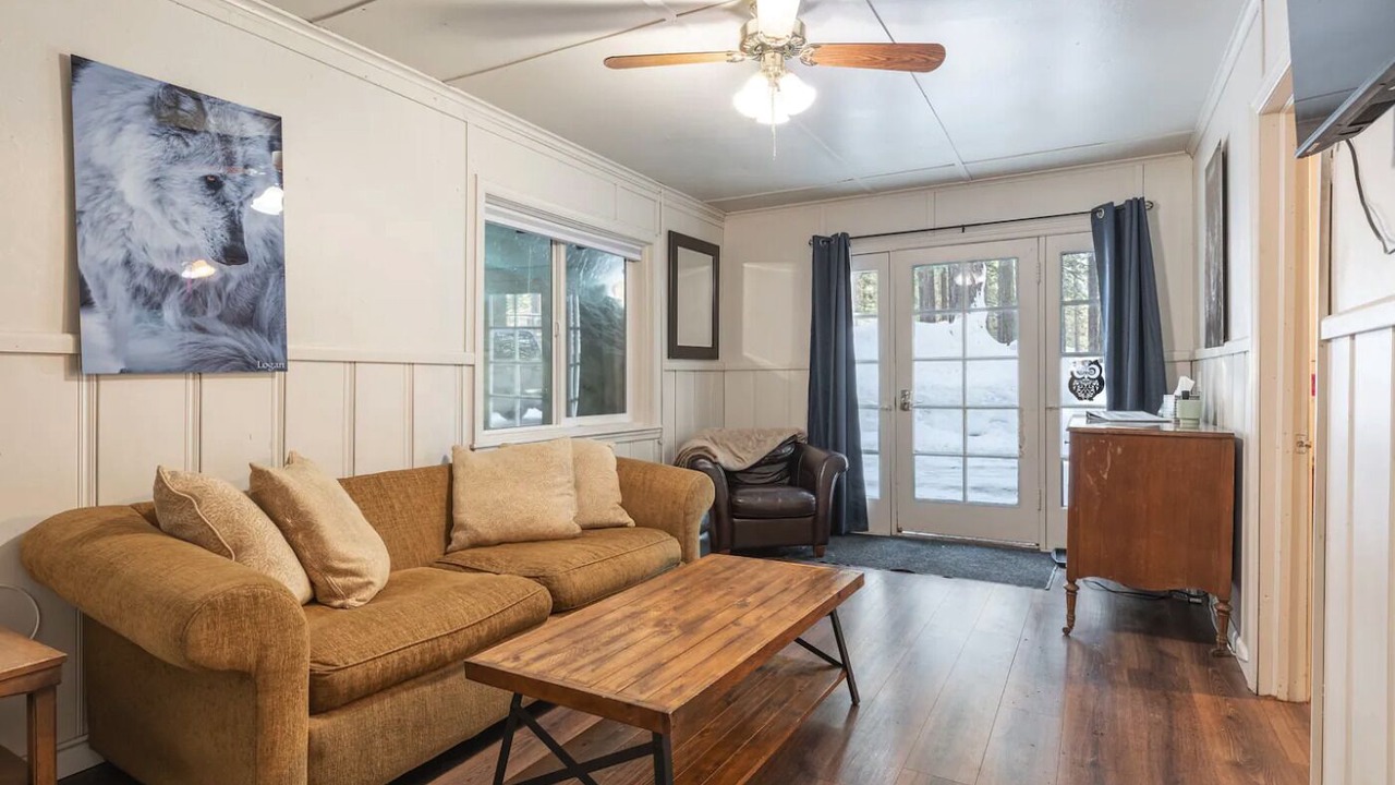 Photo of Bedroom in Al Tahoe