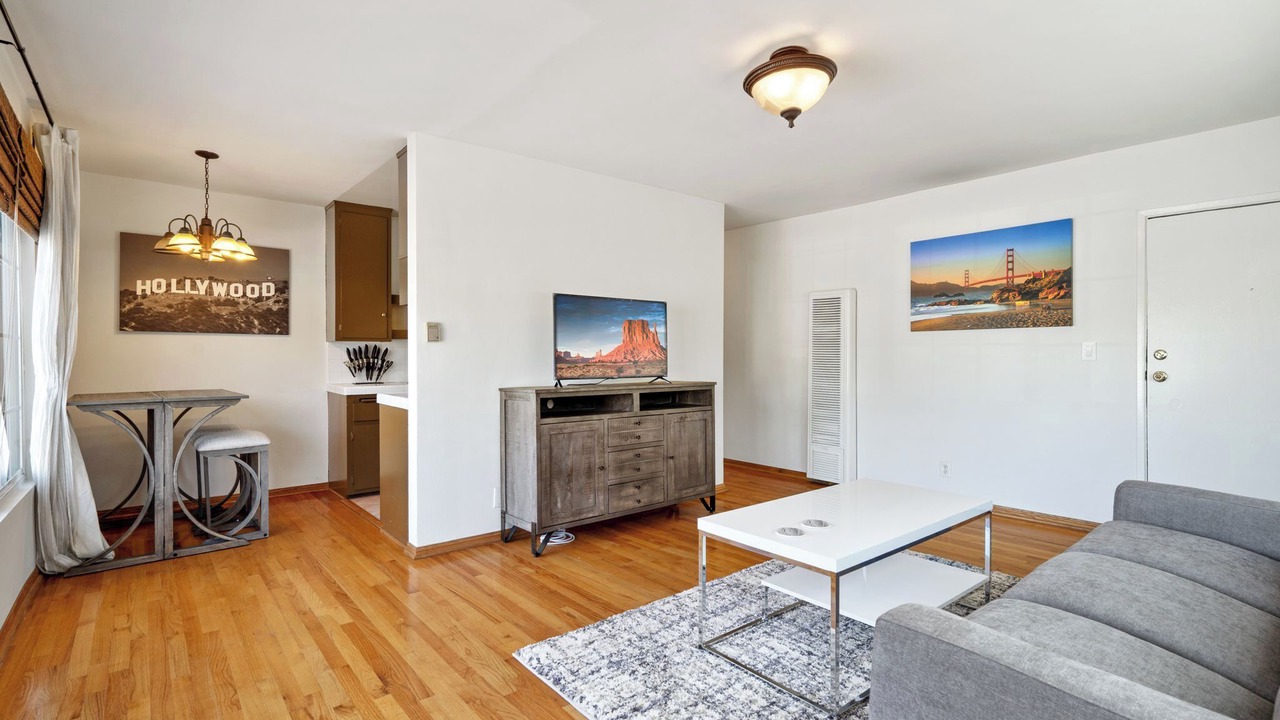 Photo of Livingroom in Mar Vista