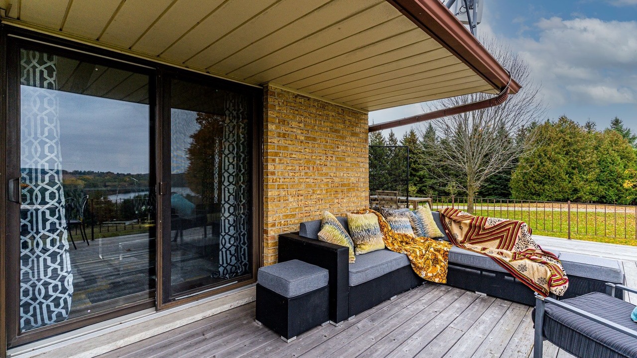 Photo of Patio Balcony in Guelph/Eramosa