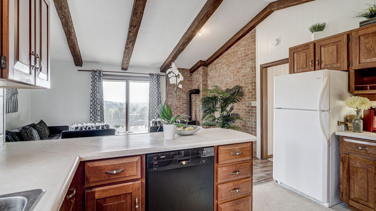 Photo of Kitchen in Guelph/Eramosa
