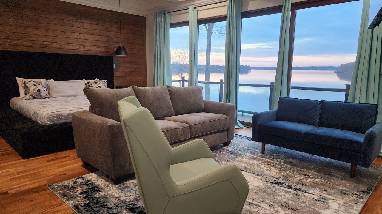 Photo of Bedroom in Wise